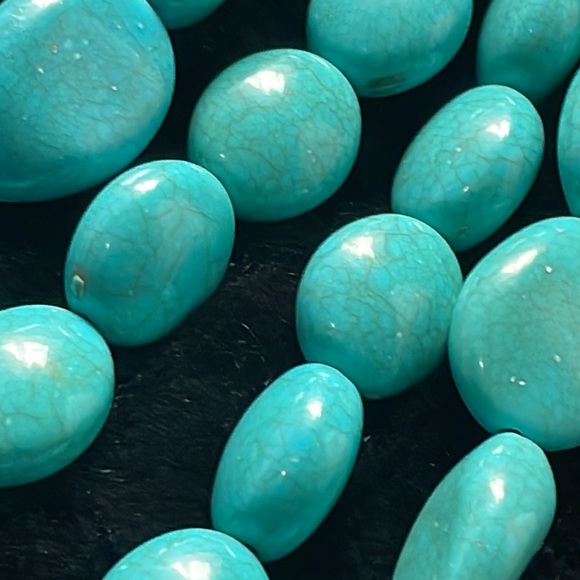 Chunky Faux Turquoise Two Strand Beaded Necklace w/ Light Vein Effect - Picture 3 of 6